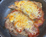 Foto del paso 2 de la receta: Milanesa a la napolitana