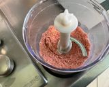 Une image de l'étape 2 de Pâte brisée à l'orange et pralines roses.