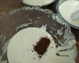 Foto langkah ke 5 dari resep Bolu Marmer 3 warna (hijau, kuning dan cokelat).