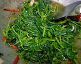 Foto langkah ke 3 dari resep 68)tumis kangkung.