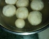 A picture of step 11 of Kalajam stuff rasgulla.
