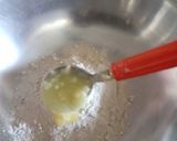 A picture of step 5 of Rangeen stuff pooran poli.