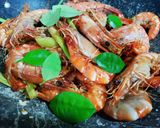 Hình bước làm 5 của món Tôm Rang Muối Hột
