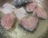 A picture of step 3 of Fish curry.