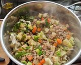 A picture of step 2 of Picadillo en Caldillo.