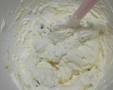 A picture of step 8 of No-Bake Oreo Cheesecake.