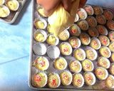Foto langkah ke 3 dari resep Springkle cup cake.