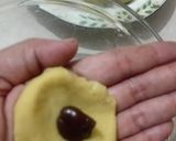 Foto langkah ke 3 dari resep Bola-Bola Ubi Isi Coklat.