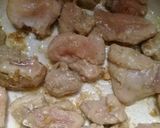 A picture of step 1 of Chicken Chilli Gravy.