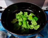 A picture of step 1 of Broccoli Manchurian 🥦.