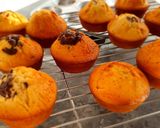 Une image de l'étape 4 de Muffins rapides vanille chocolat.