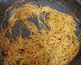 A picture of step 5 of Noodle Soup with Corn or Vegetables.