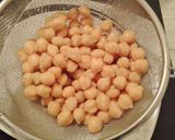 Foto del paso 1 de la receta: Guiso de Garbanzos con sofrito de tomate