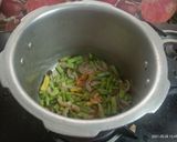 A picture of step 1 of Cluster beans birayani / guavar phalli.