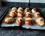 Foto del paso 5 de la receta: Bollos de leche condensada