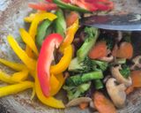Gambar langkah 5 resipi Stir Fry Mixed Vege😍.