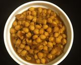 A picture of step 5 of Chole Masala.