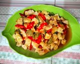 Foto langkah ke 3 dari resep Tumis tahu saos tiram.