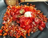 Foto del paso 3 de la receta: MILANESA a🐎Caballo con Hogao Colombiano y Tocineta🥓...!