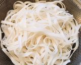 รูปขั้นตอนการทำที่ 1 ของ ผัดไทยไข่ห่อ