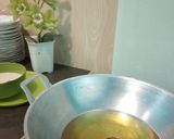 Foto langkah ke 5 dari resep Kembang Goyang anti gagal.