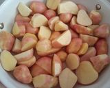 Kapros petrezselymes újburgonya recept fázis 1 fotója