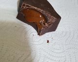 Foto del paso 2 de la receta: Bombones de chocolate rellenos con dulce de leche 💕💕💕