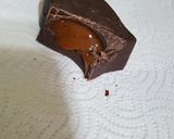 Foto del paso 2 de la receta: Bombones de chocolate rellenos con dulce de leche 💕💕💕