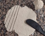 Foto del paso 3 de la receta: Tablitas de queso para la picada