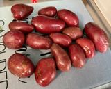 Une image de l'étape 1 de Pommes de terre rouges au diable thym laurier romarin lavande.