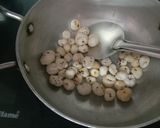 व्रत के नमकीन मखाना (Vrat ke namkeen makhana) रेसिपी चरण 2 फोटो