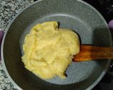 Foto langkah ke 5 dari resep ÉCLAIR/ EKLER (Kue Soes Topping Cokelat).