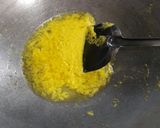Foto langkah ke 2 dari resep Tumis Ayam Kampung.