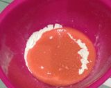 Foto langkah ke 2 dari resep Strawberry Chiffon Cake Putih Telur.
