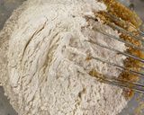 Foto langkah ke 2 dari resep Banana Cake - moist, no mixer.
