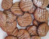 A picture of step 3 of Peanut butter biscuits.