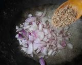 A picture of step 3 of Fry Chana daal karahi.