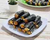 Foto langkah ke 7 dari resep Nori Chicken Roll.
