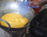 நெய் மைசூர் பாகு(ghee mysorepak recipe in tamil) ரெசிபி ஸ்டேப் 7 புகைப்படம்