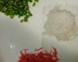 A picture of step 1 of Tricolour salad.