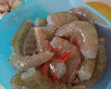 Foto del paso 2 de la receta: Camarones en salsa de flor de calabaza