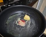 Foto langkah ke 2 dari resep Egg Sandwich.