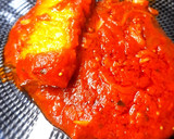 Foto del paso 8 de la receta: Merluza rebozada con tomate