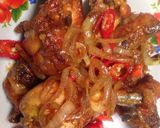 Foto langkah ke 3 dari resep Ayam goreng mentega.