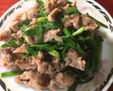 Hình bước làm 3 của món Đơn giản thịt xào hành ngày mưa