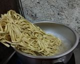 Foto langkah ke 2 dari resep Bakmi Goreng.
