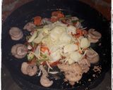 Foto del paso 3 de la receta: Chorizo a la pomarola (chorilines al disco)