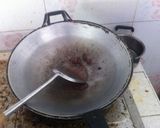 รูปขั้นตอนการทำที่ 2 ของ หมูสับผัดกะปิและใบชะอม #อาหารไทยง่ายๆ