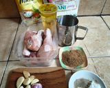 Foto langkah ke 1 dari resep Ayam Goreng Ketumbar.