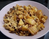 Foto del paso 5 de la receta: Revuelto carnívoro (chorizo y jamón)